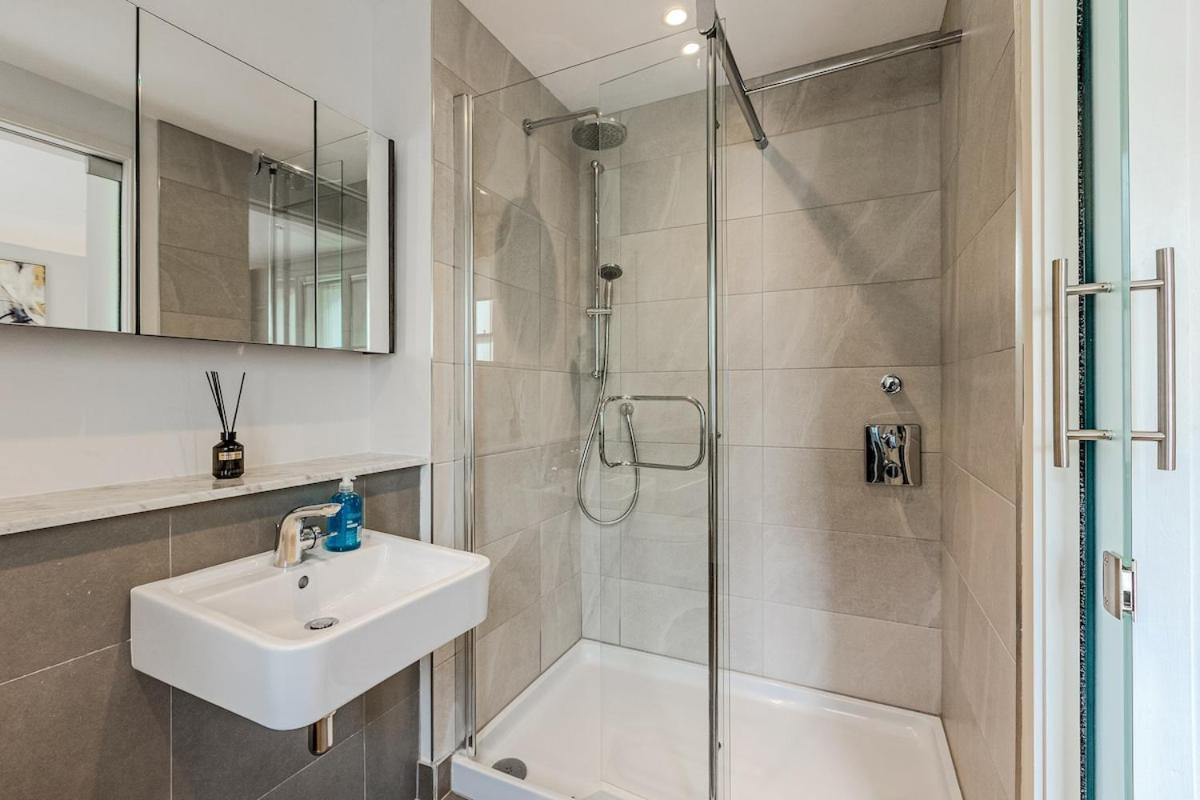 Appartement 2 Bd Soho Luxury Living-high Ceilings Huge Terrace