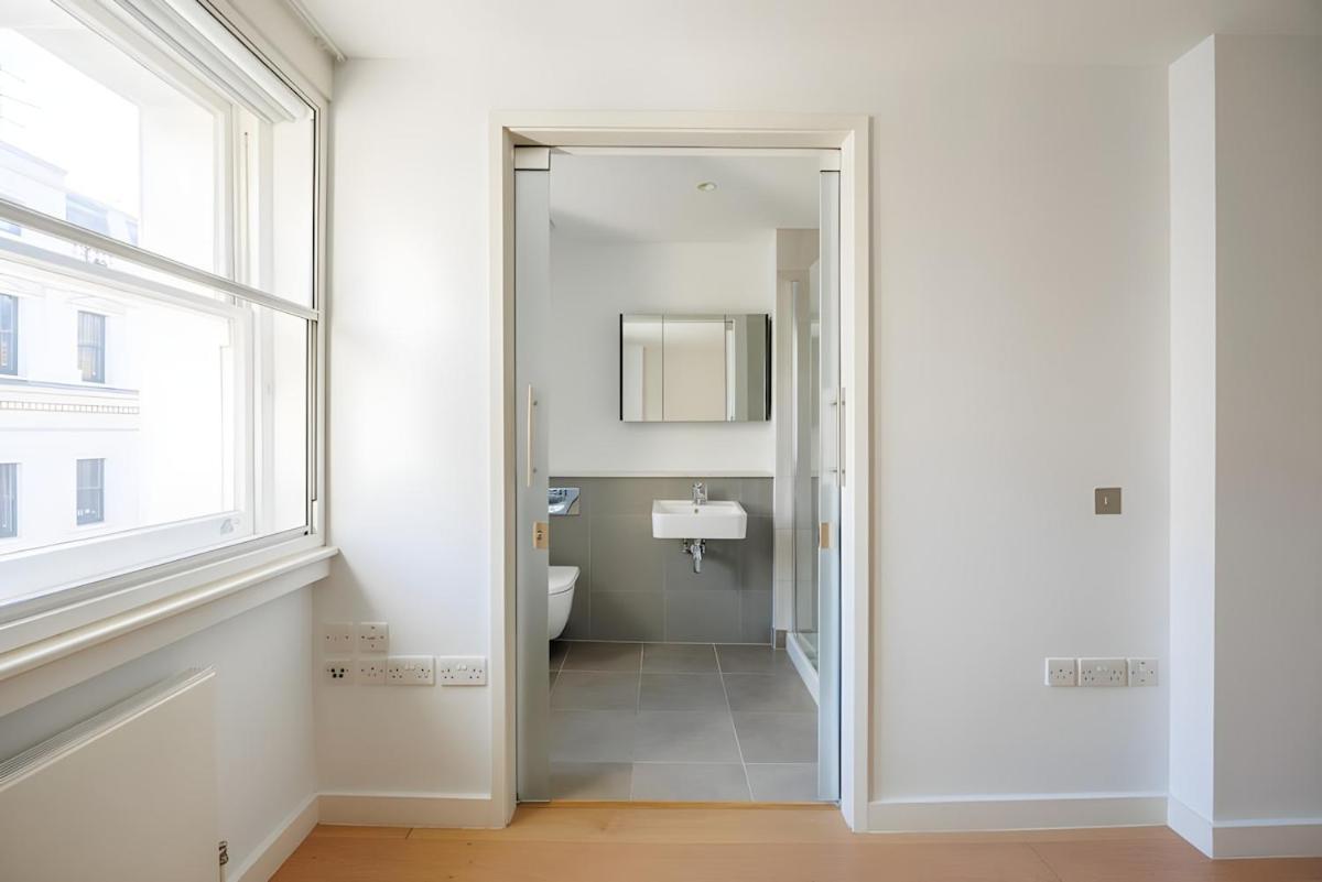 2 Bd Soho Luxury Living-high Ceilings Huge Terrace Londres